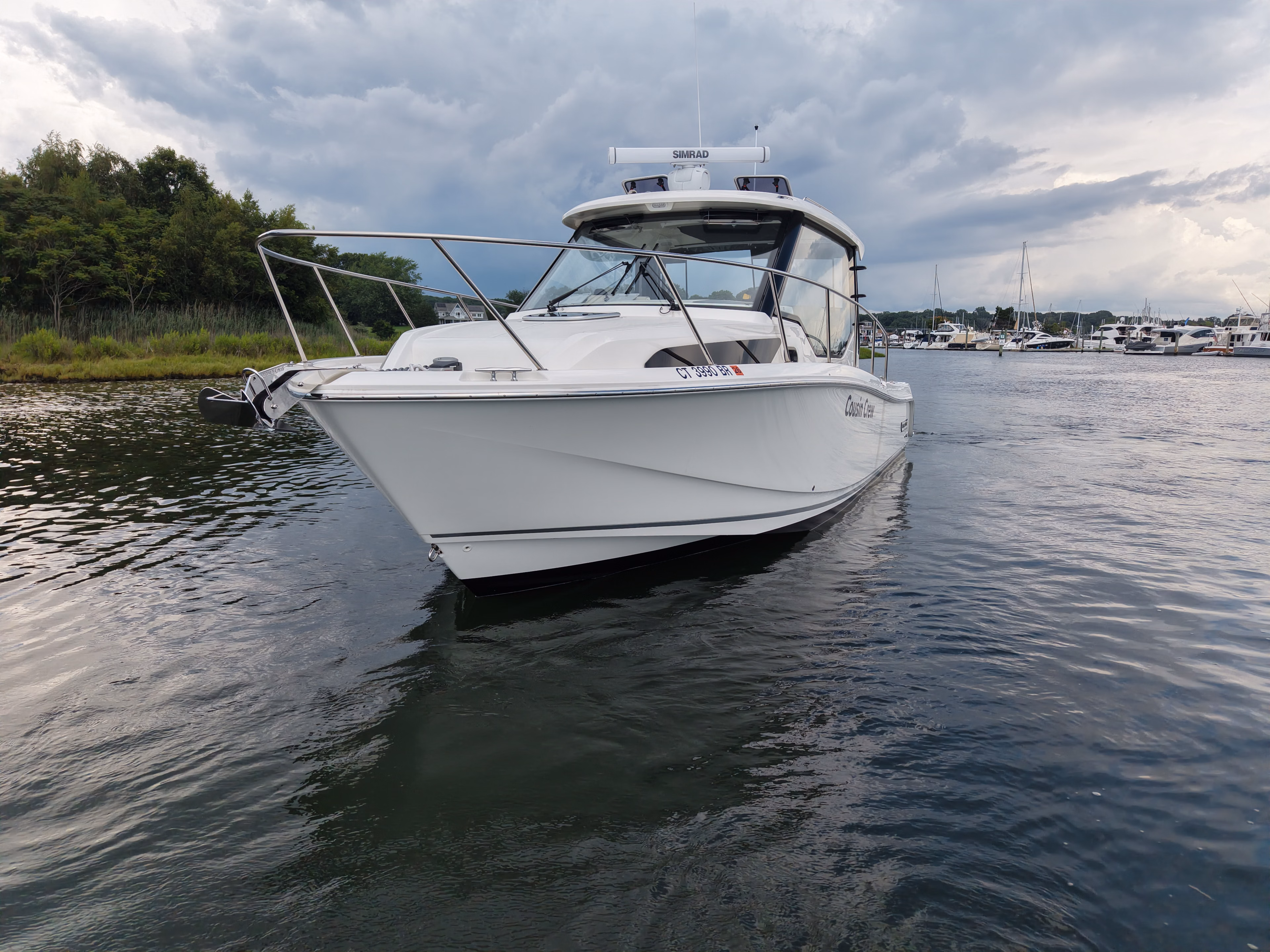 2025 Boston Whaler 325 Conquest