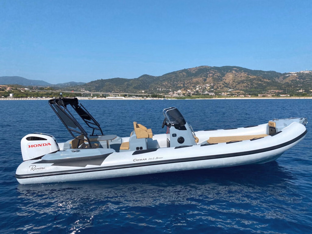 2025 Ranieri International Cayman 26 Sport 