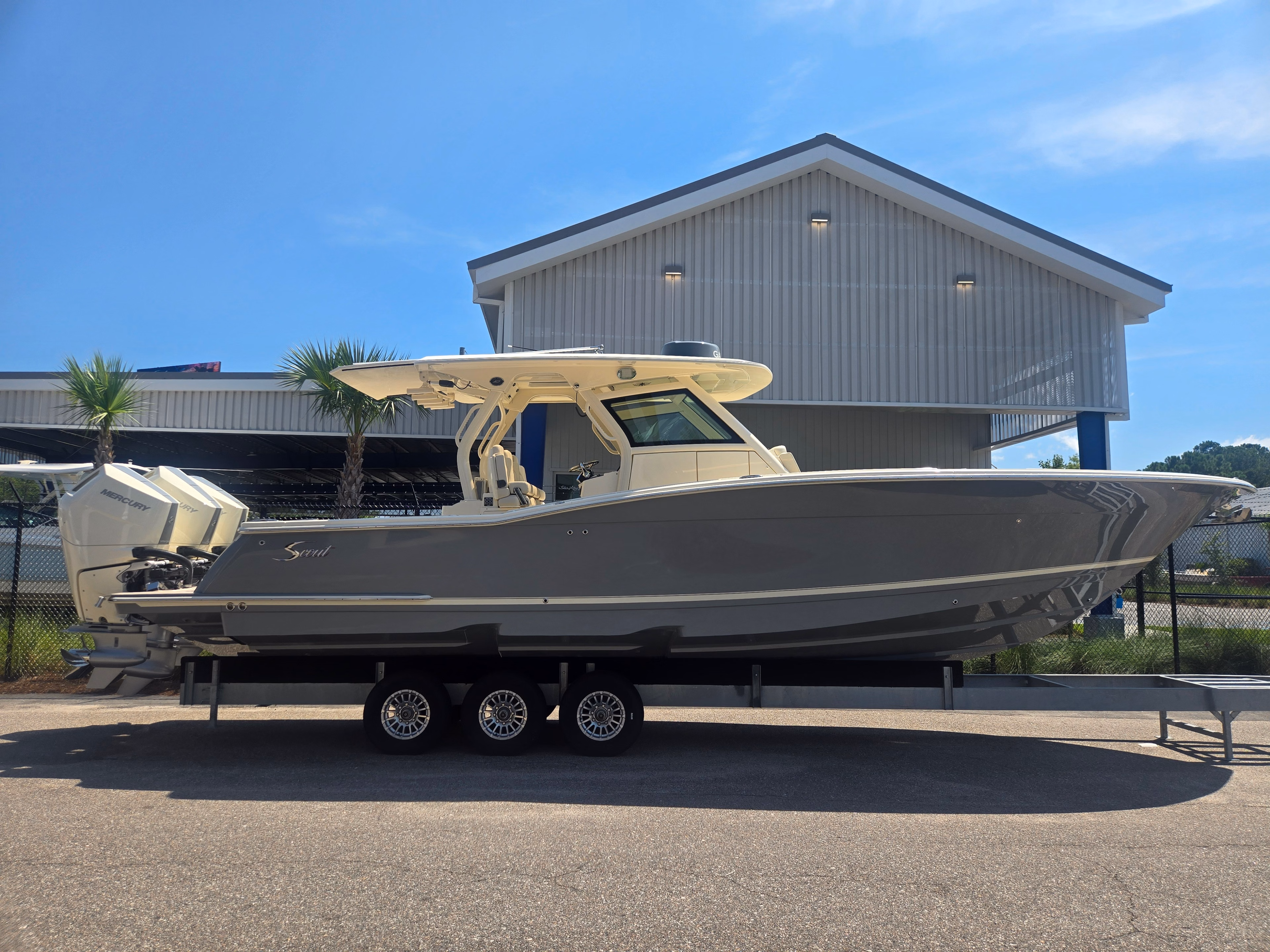 2027 Scout Boats 357 LXF