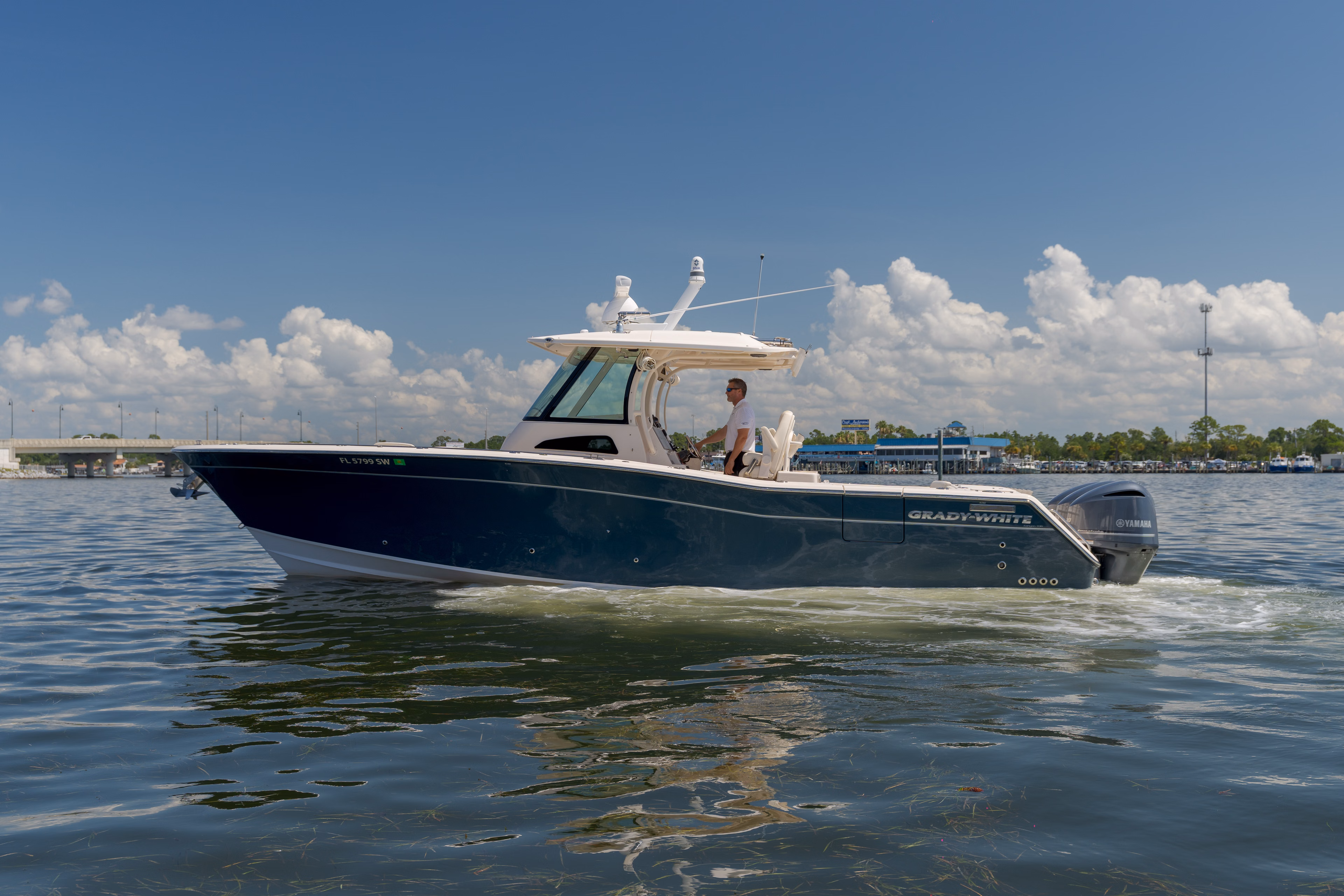2021 Grady-White Boats Canyon 336 