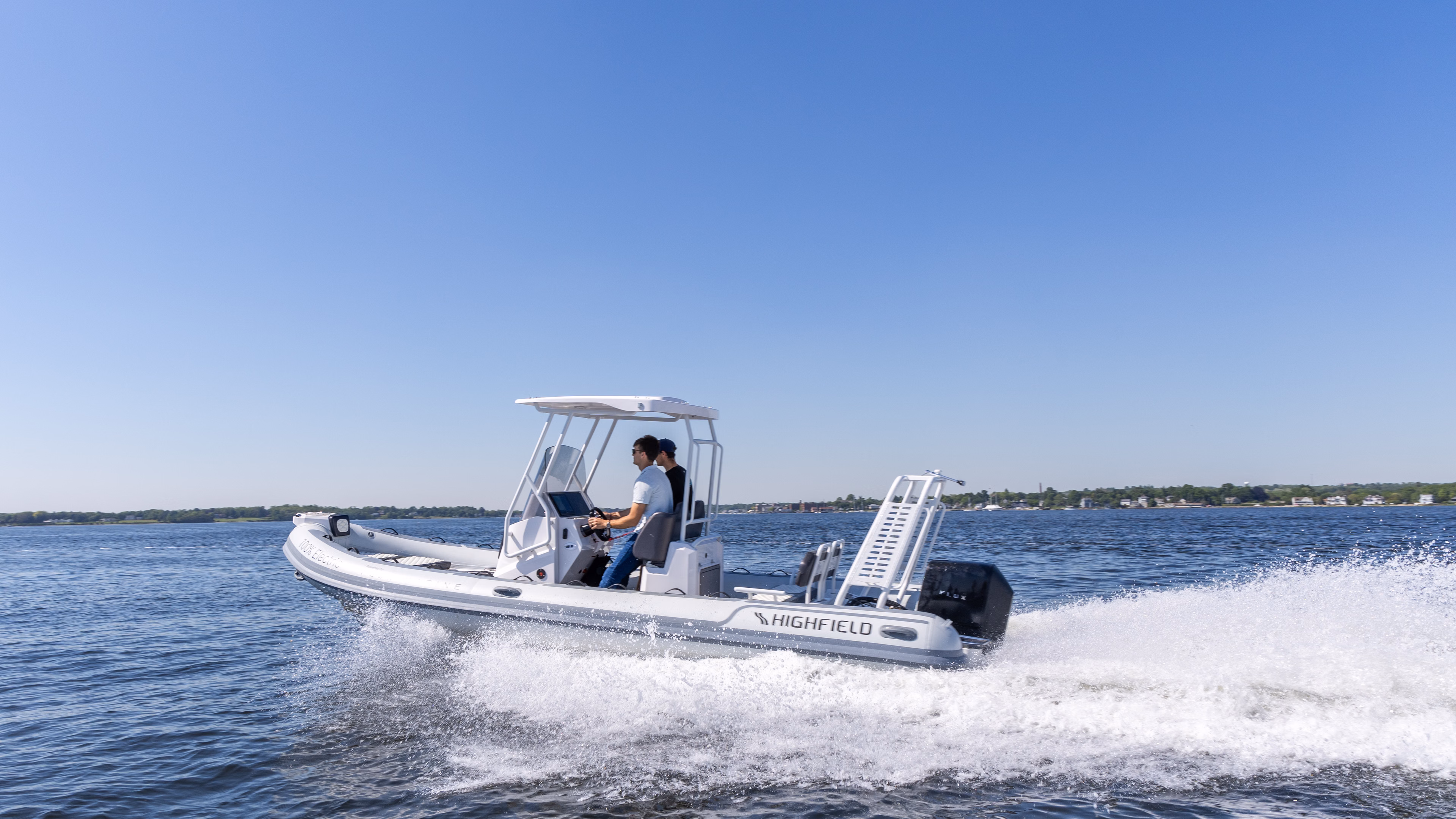 2025 Flux Marine Highfield Sport 660