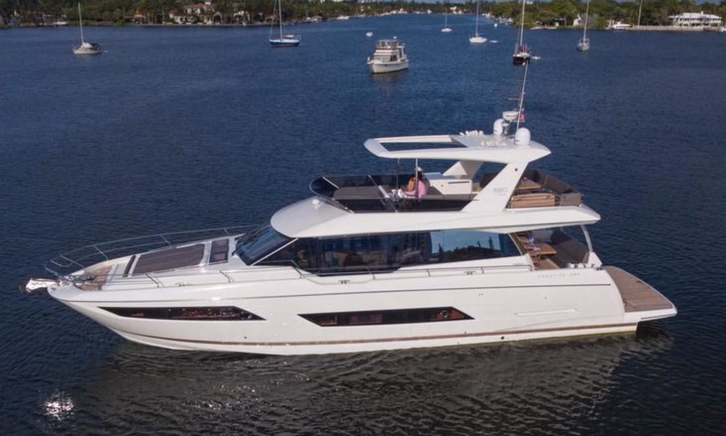 2016 Prestige 680