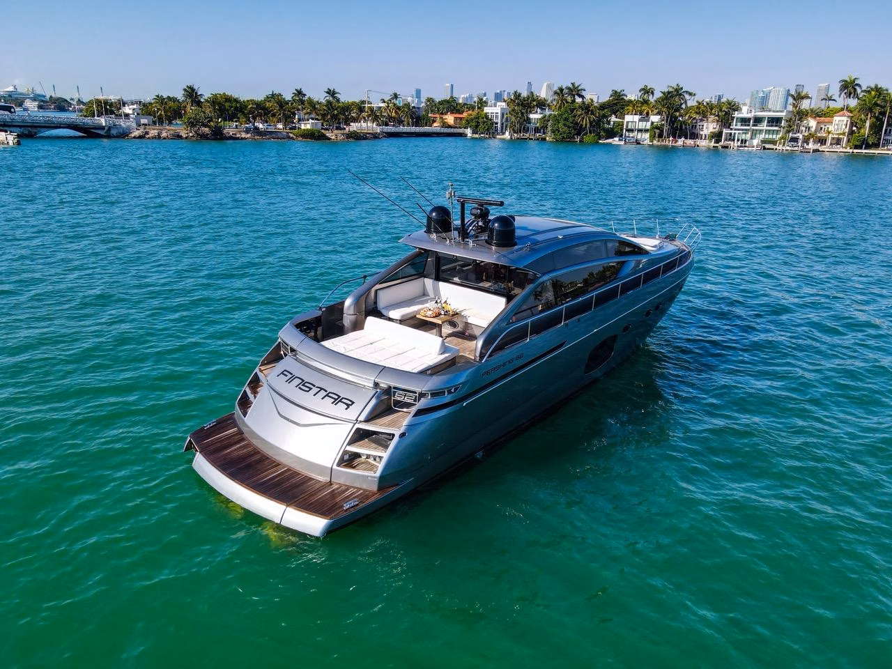 2014 Pershing 62' 