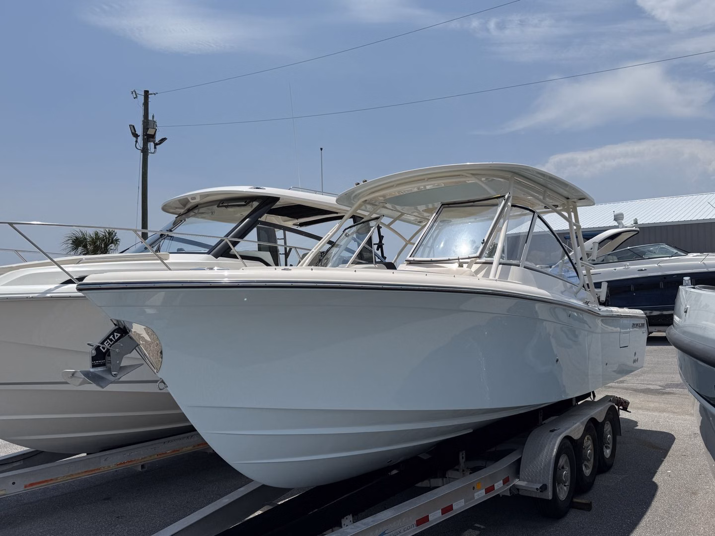 2027 Grady-White Boats Freedom 285 