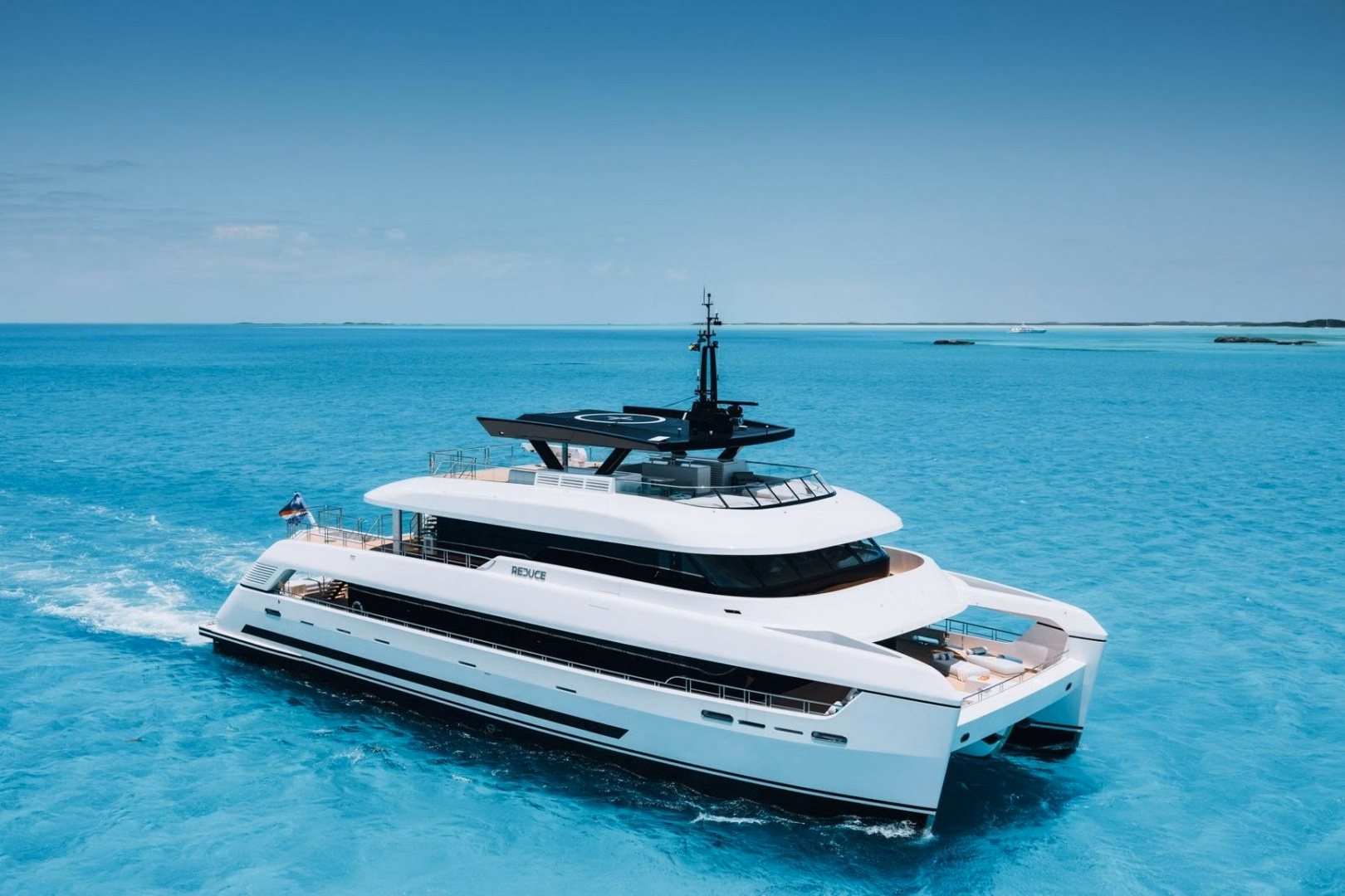 2024 SilverYachts Spacecat 36M