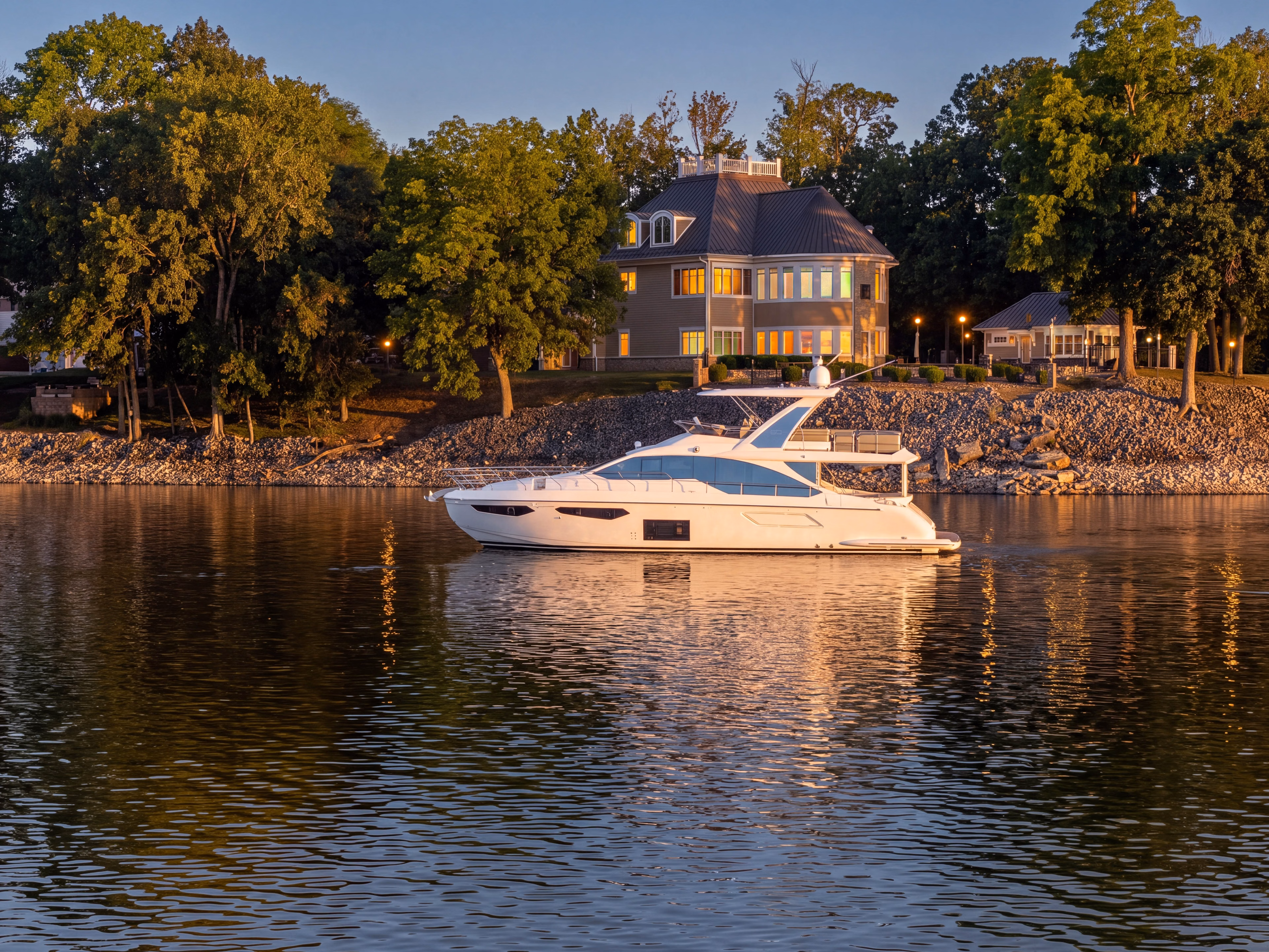 2024 Azimut Fly 60