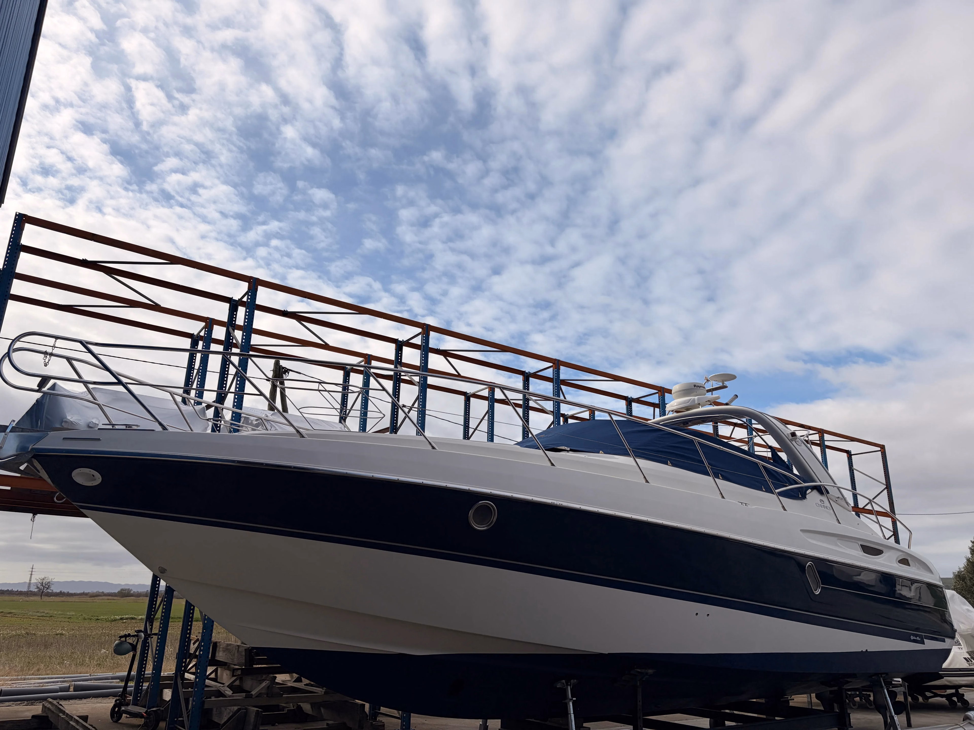 2007 Cranchi 41 Endurance 