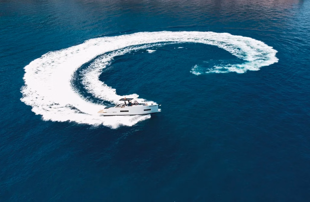 2024 De Antonio Yachts D50 Open