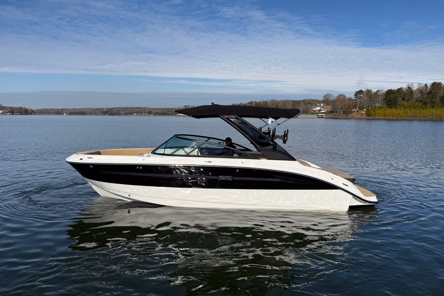 2026 Sea Ray SDX 250 Surf