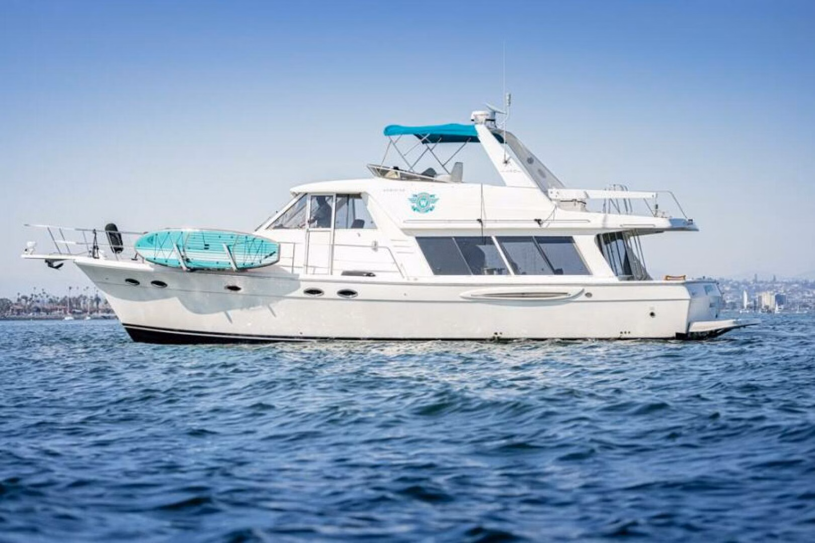 2004 Meridian 490 Pilothouse