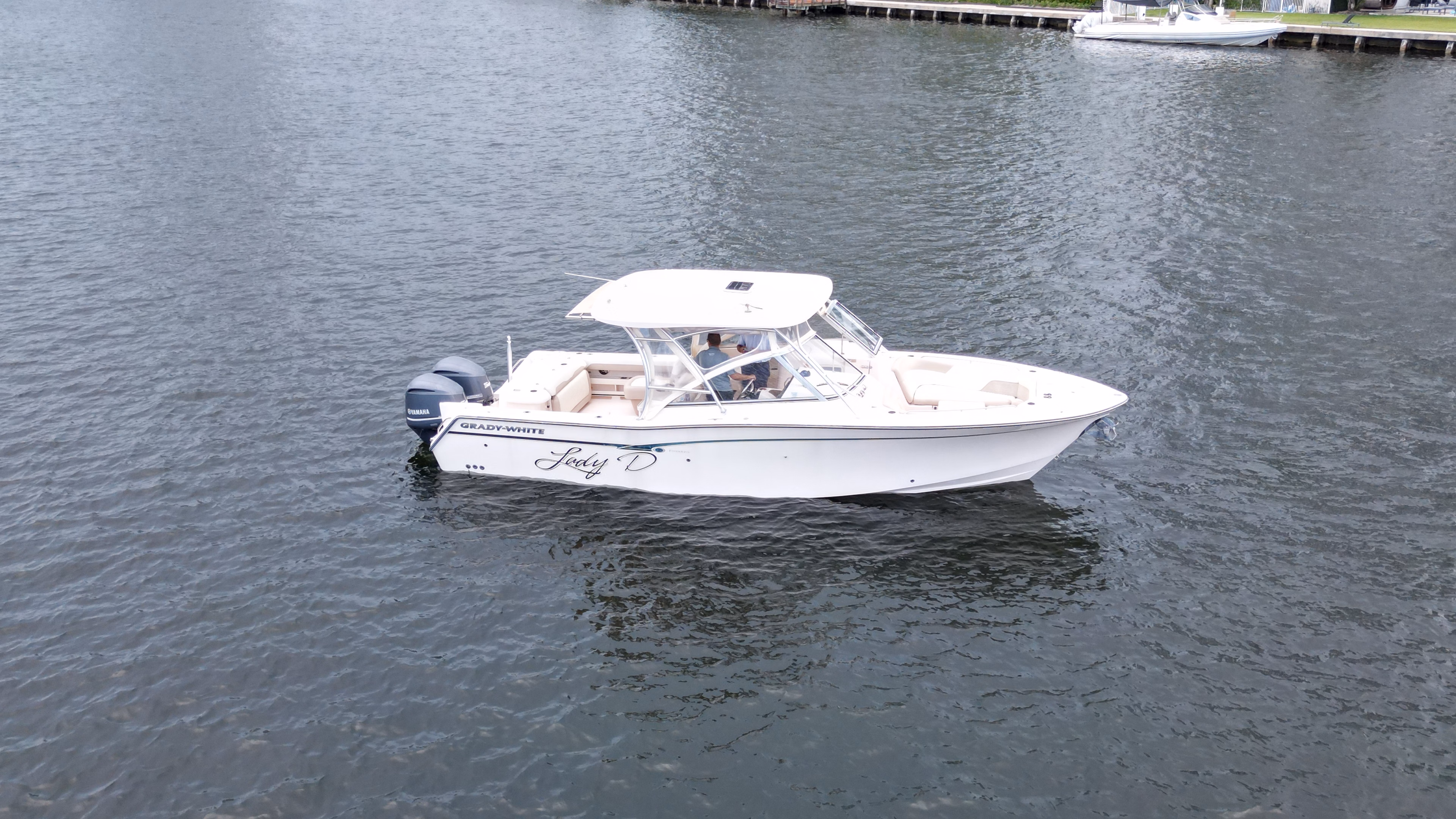 2014 Grady-White Boats Freedom 307 