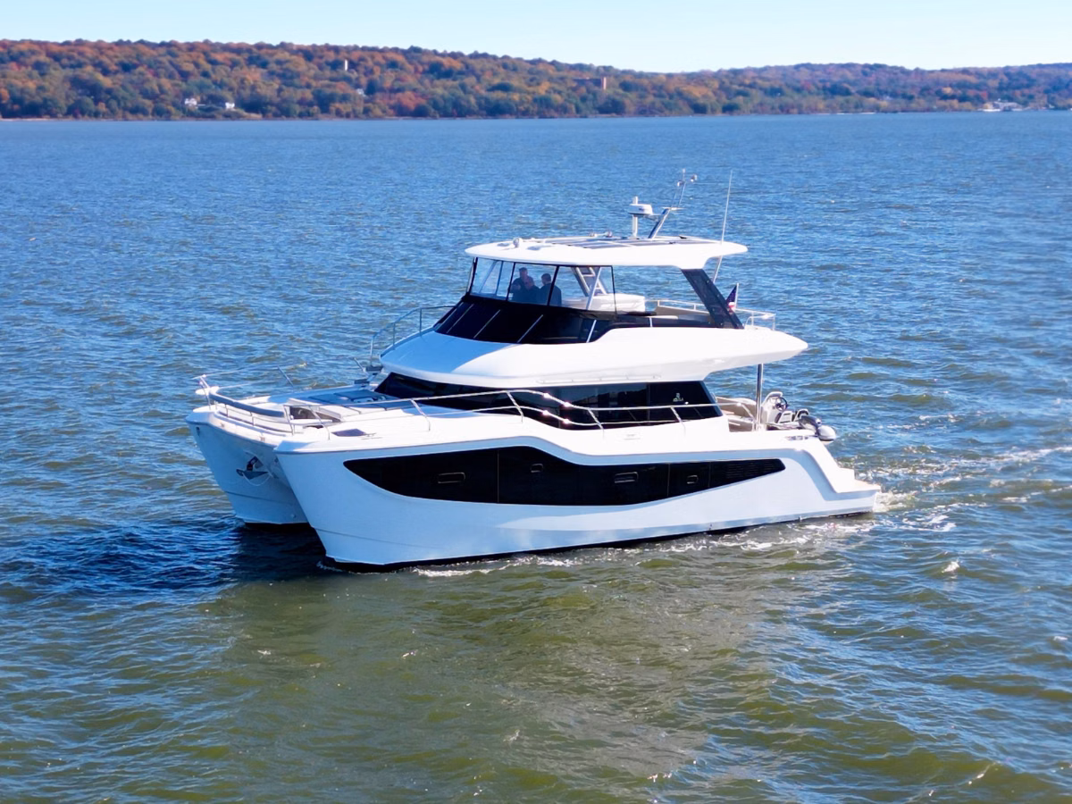 2026 Aquila 46 Yacht 