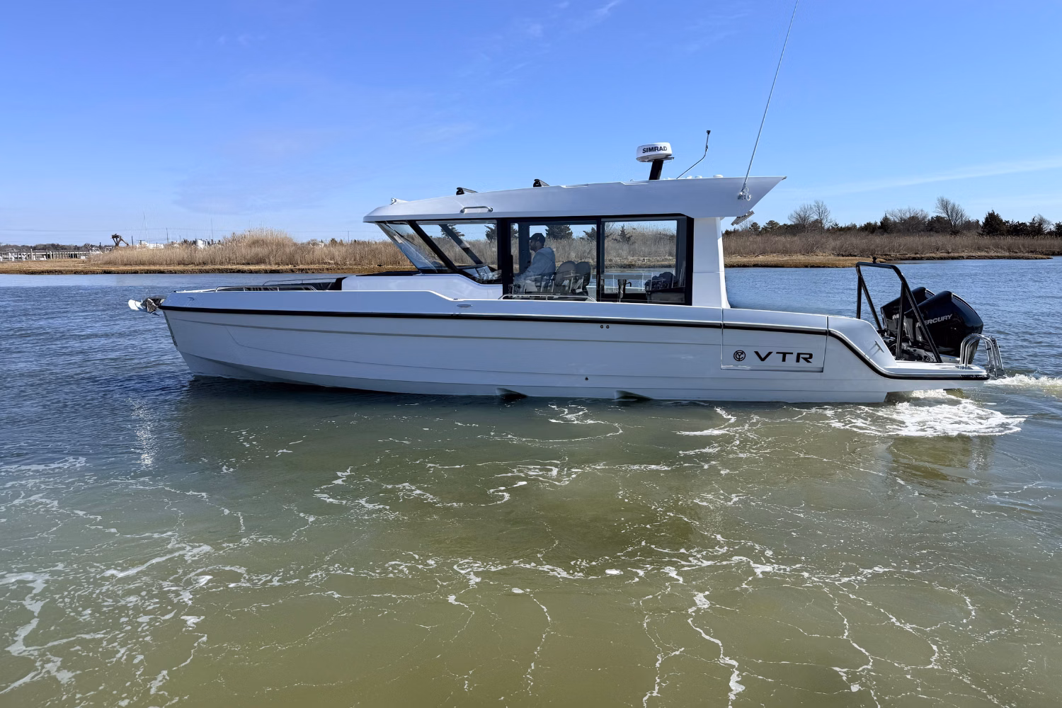 2026 Cruisers Yachts 38 VTR EC 