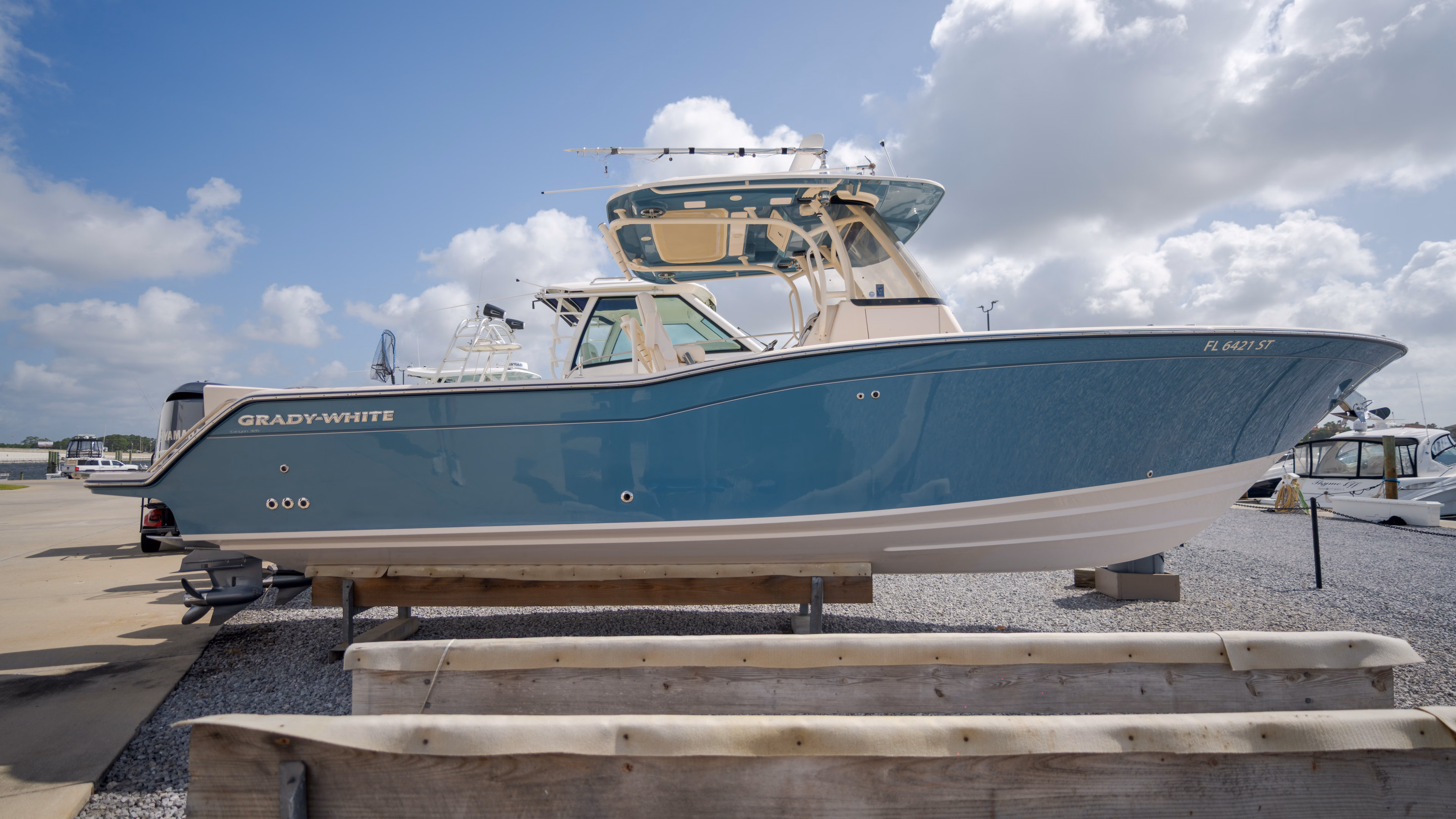 2021 Grady-White Boats Canyon 326 