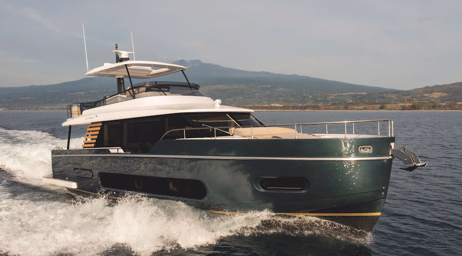2025 Azimut Magellano 60 