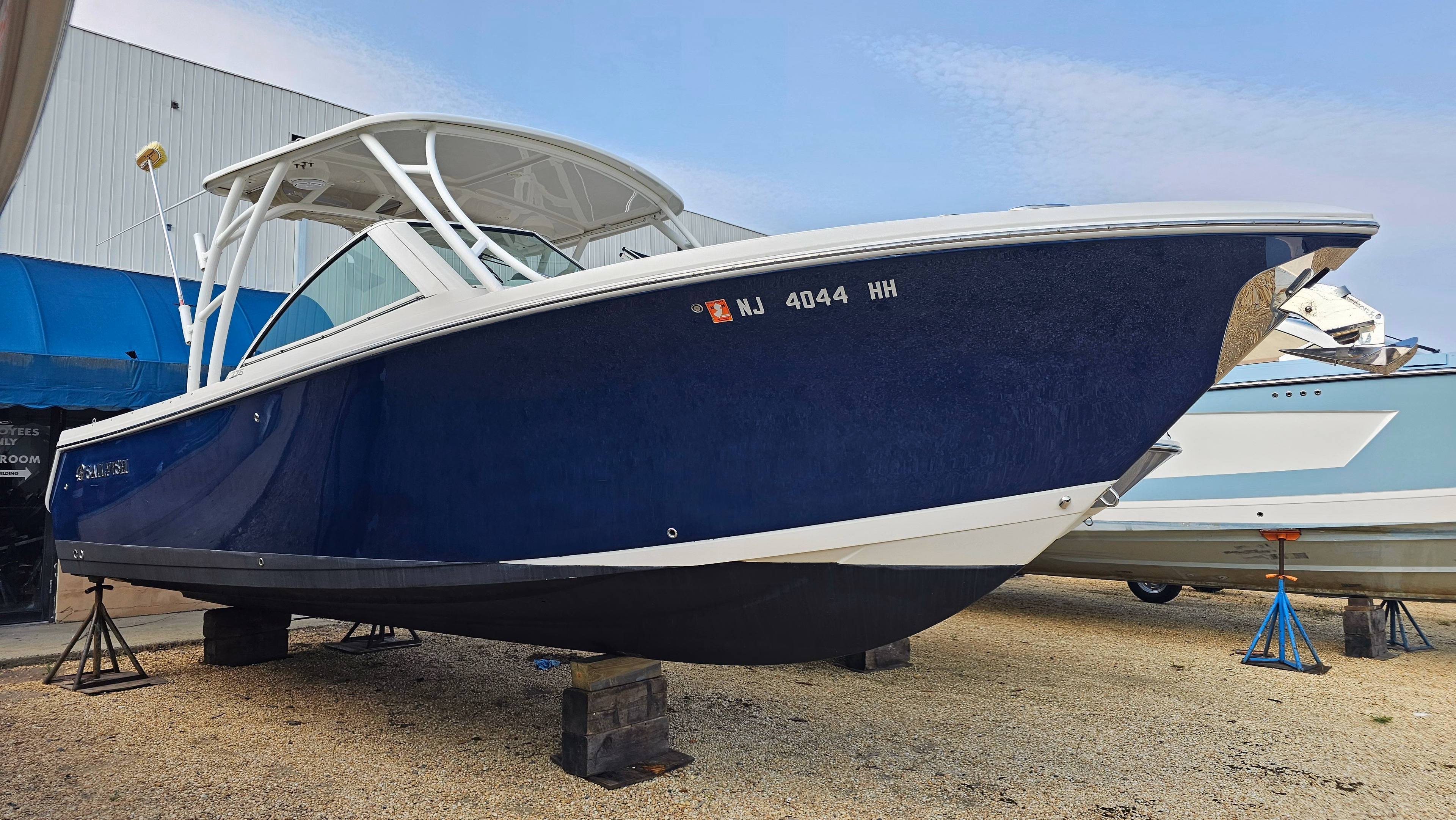 2016 Sailfish 275 DC