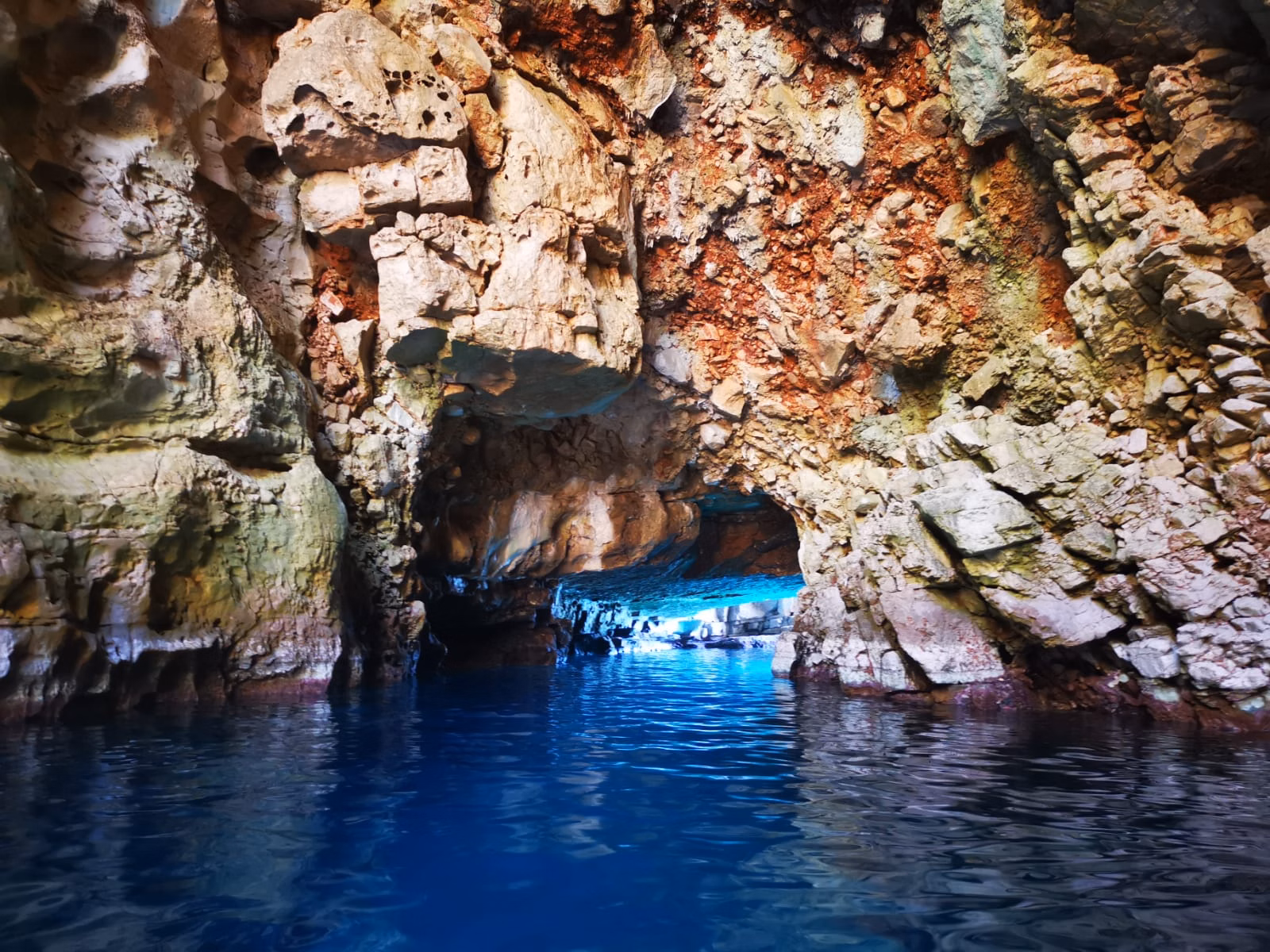 Odysseus Cave