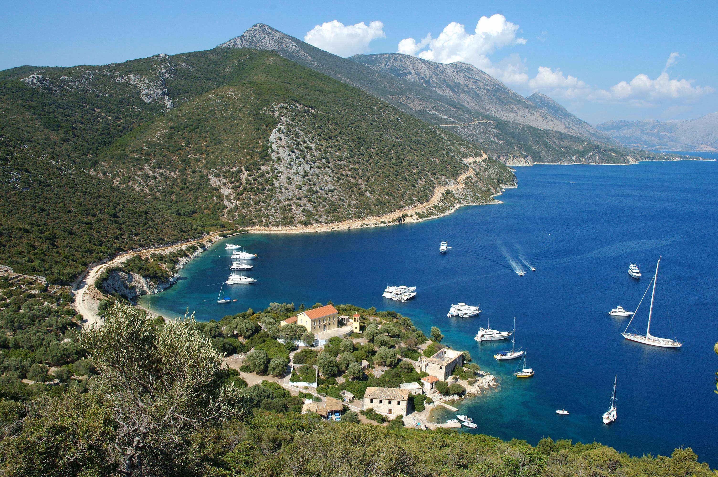 Port Leone, Kalamos