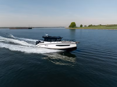 2026 NAVAN C30