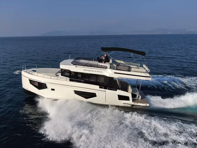 2025 Cobra Yachts Maestro 42