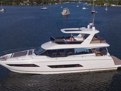 2016 Prestige 680