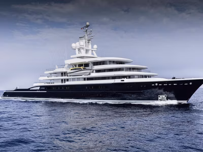 2010 Lloyd Werft Luna