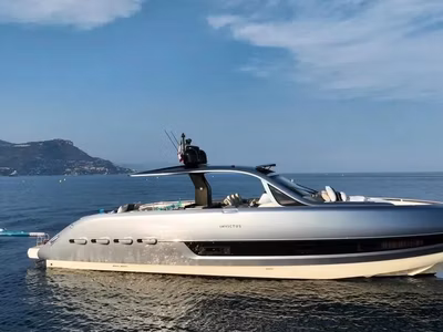 2023 Invictus Yachts TT460