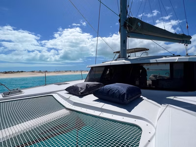 2016 Fountaine Pajot Lucia 40