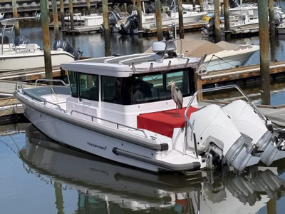 2022 Axopar 28 Cabin