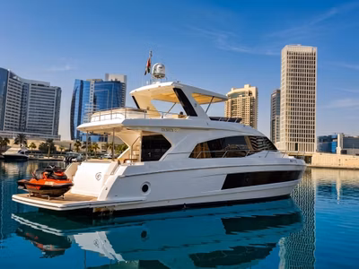 2018 Majesty Yachts 62