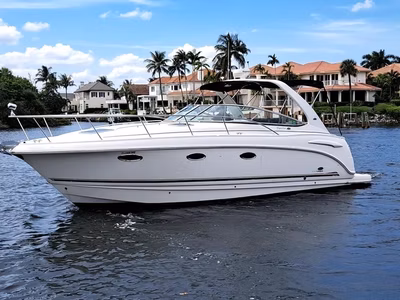 2005 Chaparral 330 Signature 