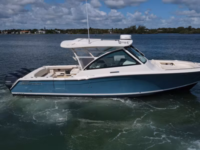 2019 Grady-White Boats Freedom 375