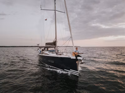 2018 Dufour 56 Exclusive