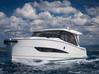 2027 Greenline Yachts 39