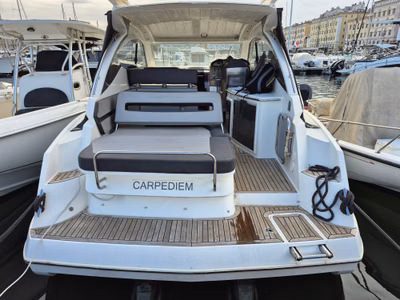 2012 Galeon Yachts 325 HTO