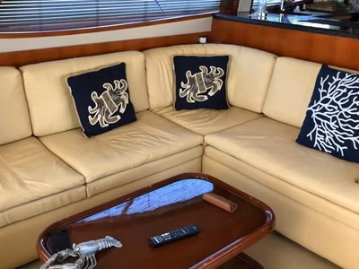 2005 Bertram Convertible 570