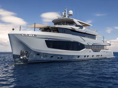 2023 Numarine 37XP