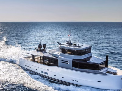 2018 Arcadia A85S