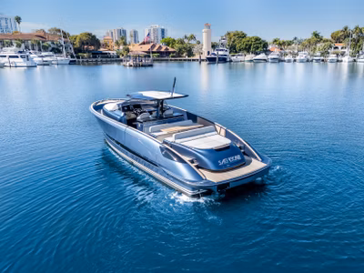 2021 Solaris Power 48 Open 