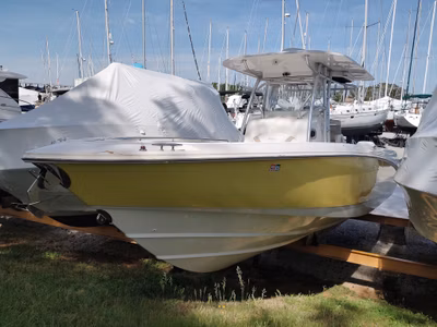 2006 Boston Whaler 320 Outrage