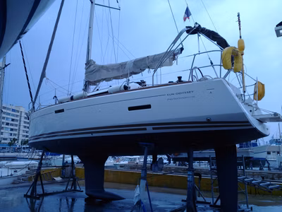 2012 Jeanneau Sun Odyssey 379