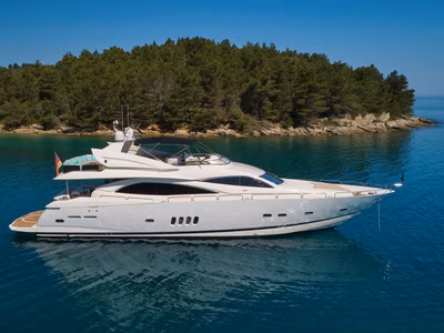 2005 Sunseeker 94 Yacht