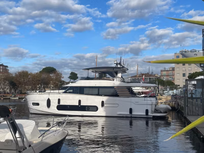2024 Azimut Magellano 66