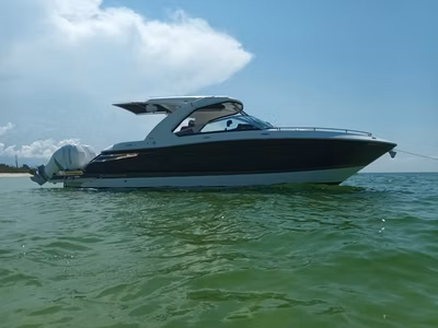 2023 Four Winns H350