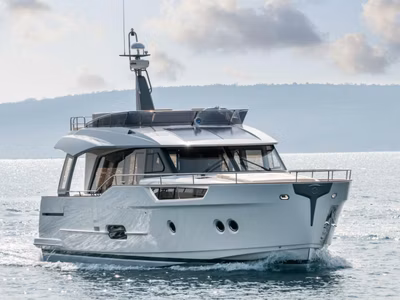 2027 Greenline Yachts 48 Fly