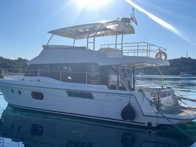 2022 Beneteau Swift Trawler 48 Fly