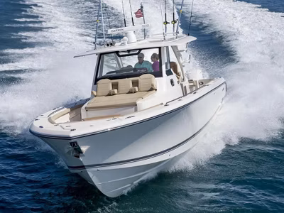 2019 Pursuit S 408 