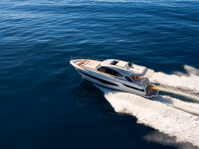 2025 Riviera 4300 Sports Express 