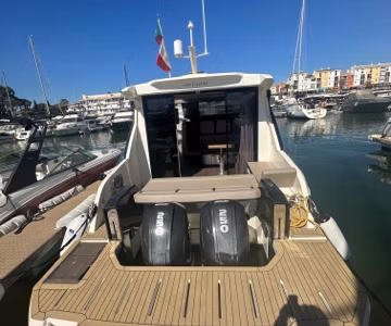 2019 Greenline Yachts Neo HT