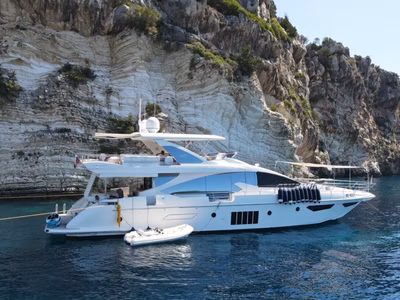 2014 Azimut 80